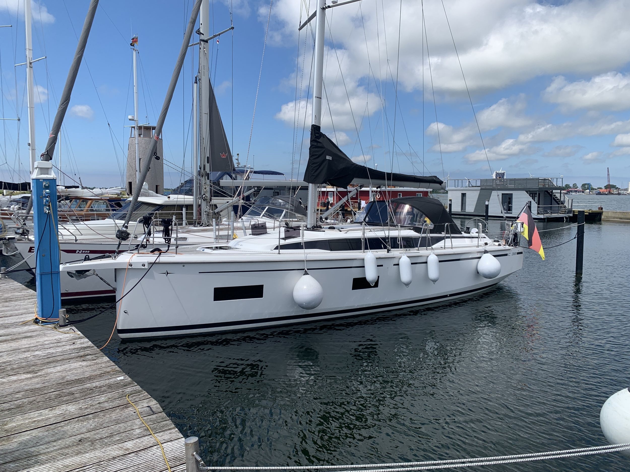 Bavaria C38 — foto 3 van 39