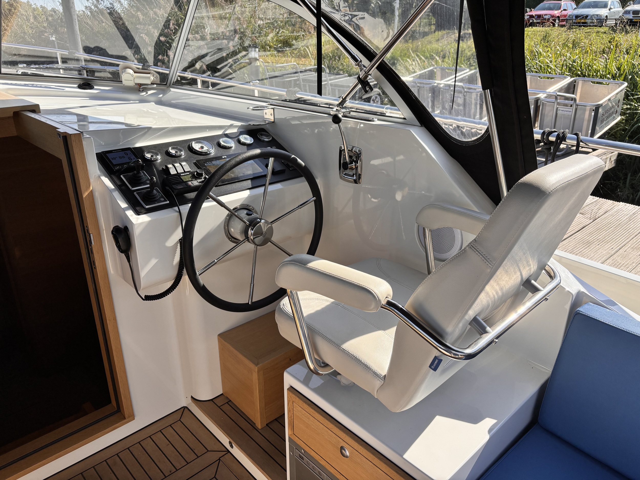 Vedette 9.30 Cabin Comfort Line — foto 10 van 23