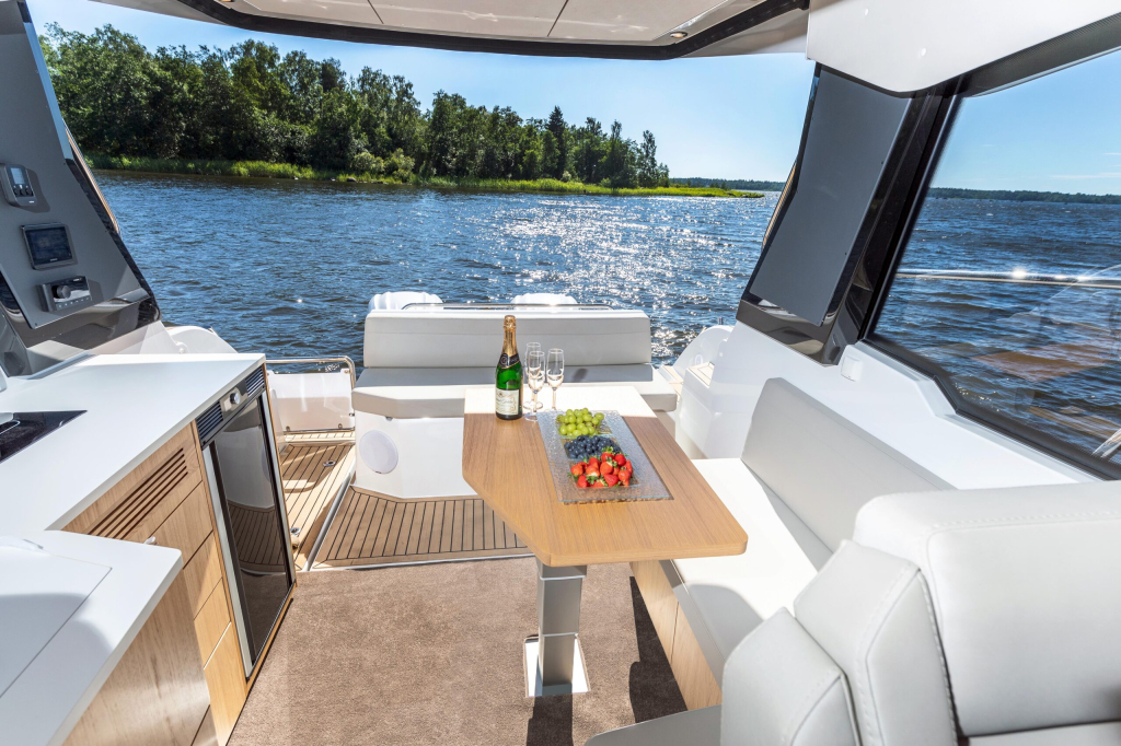 Grandezza 30 Outboard (Hybride varen mogelijk) — foto 9 van 20