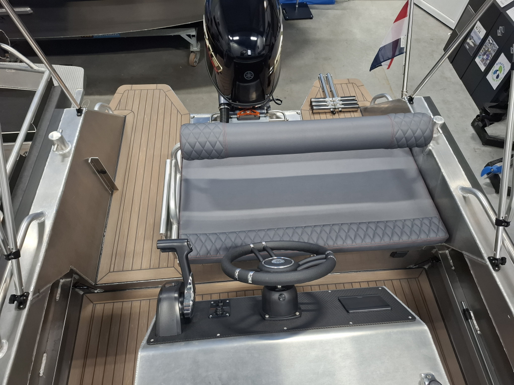 Alumax Bullit 600 te koop – Nieuwe aluminium consoleboot met Yamaha 115 V-Max (2025)  Direct leverbare Alumax Bullit 600 — foto 14 van 17
