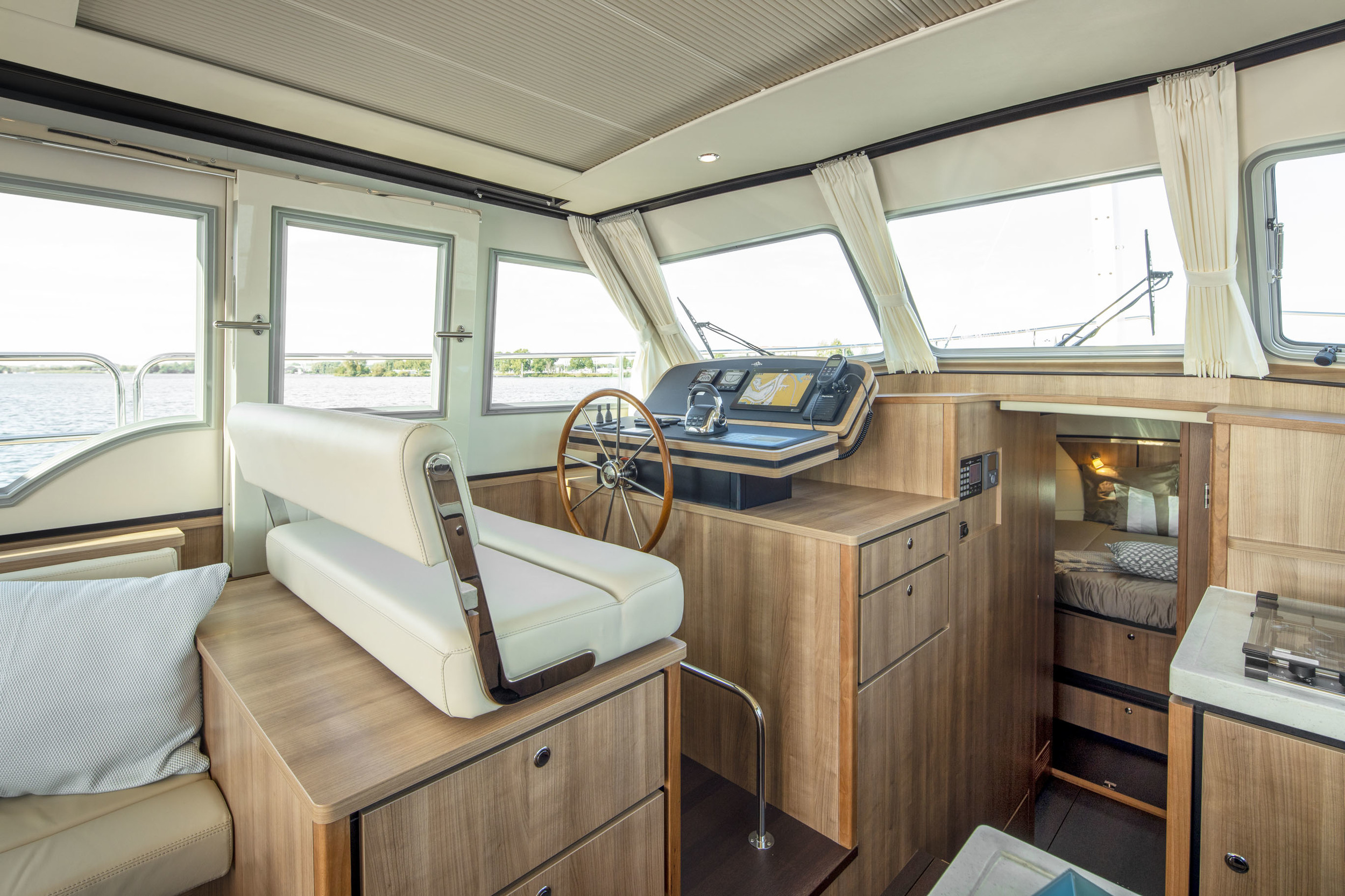 Linssen Grand Sturdy 40.0 Sedan INTERO — foto 15 van 32