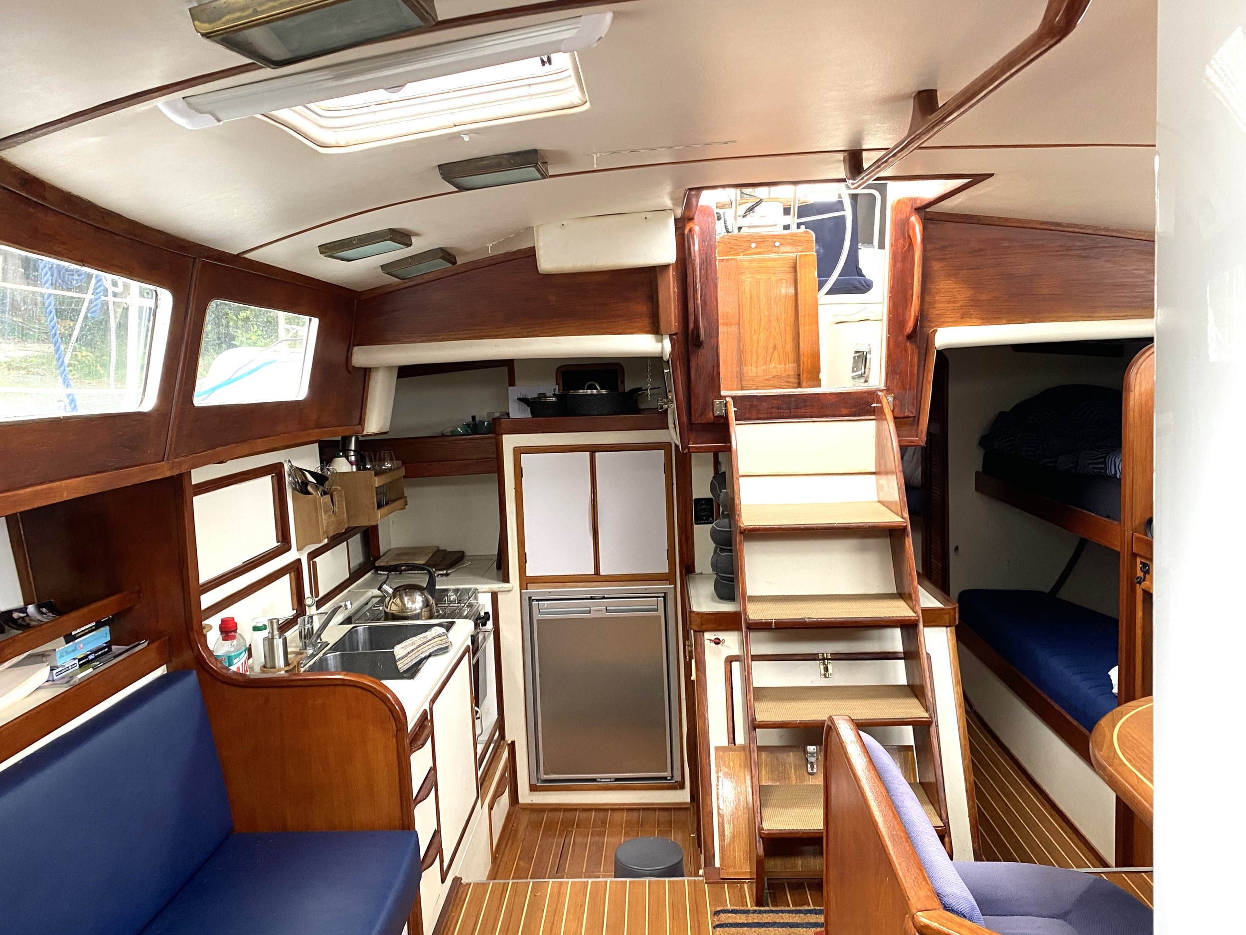 Irwin 49 Blue Water Cruiser — foto 24 van 35