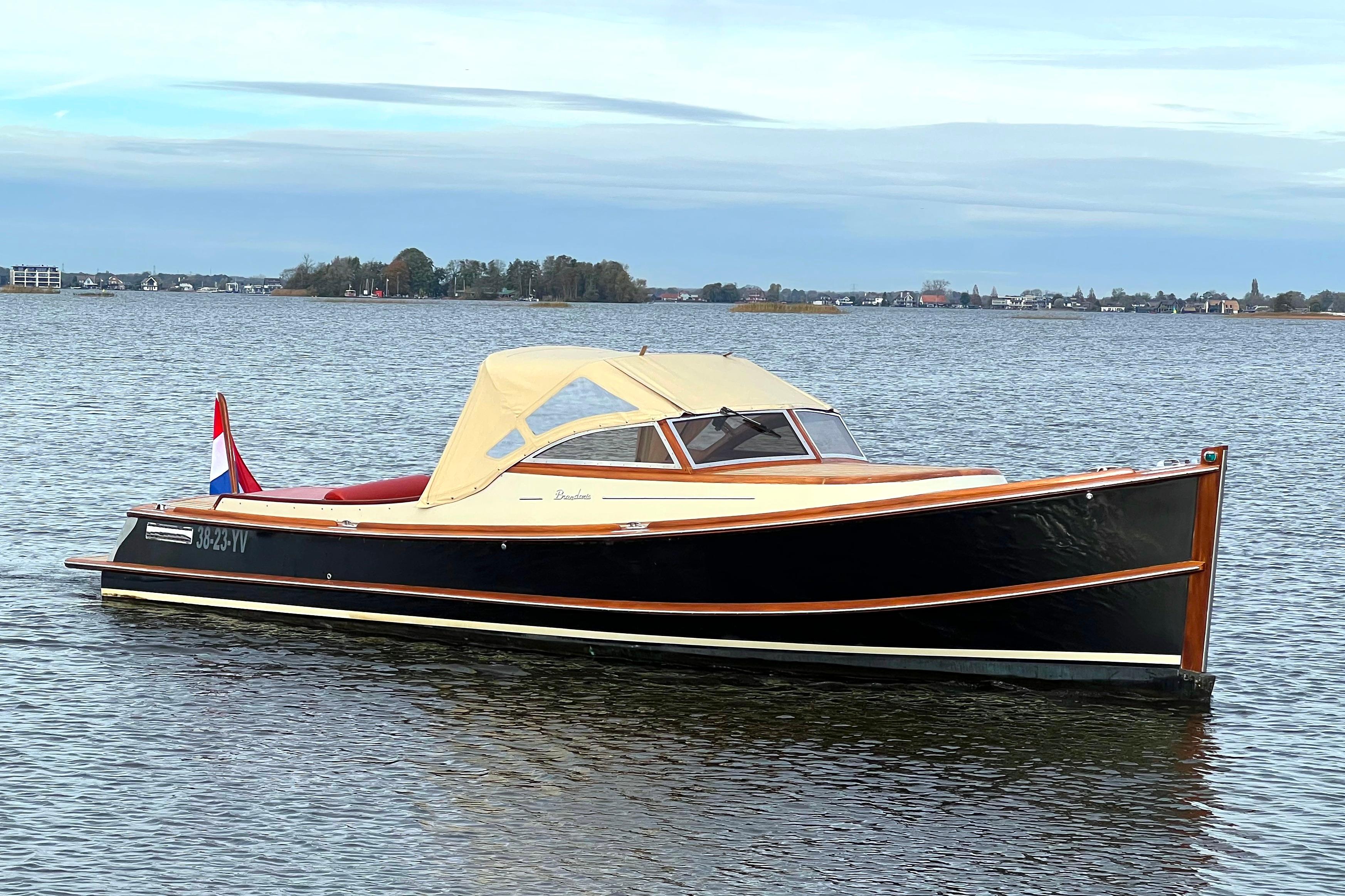 Brandaris Barkas 900 Suite