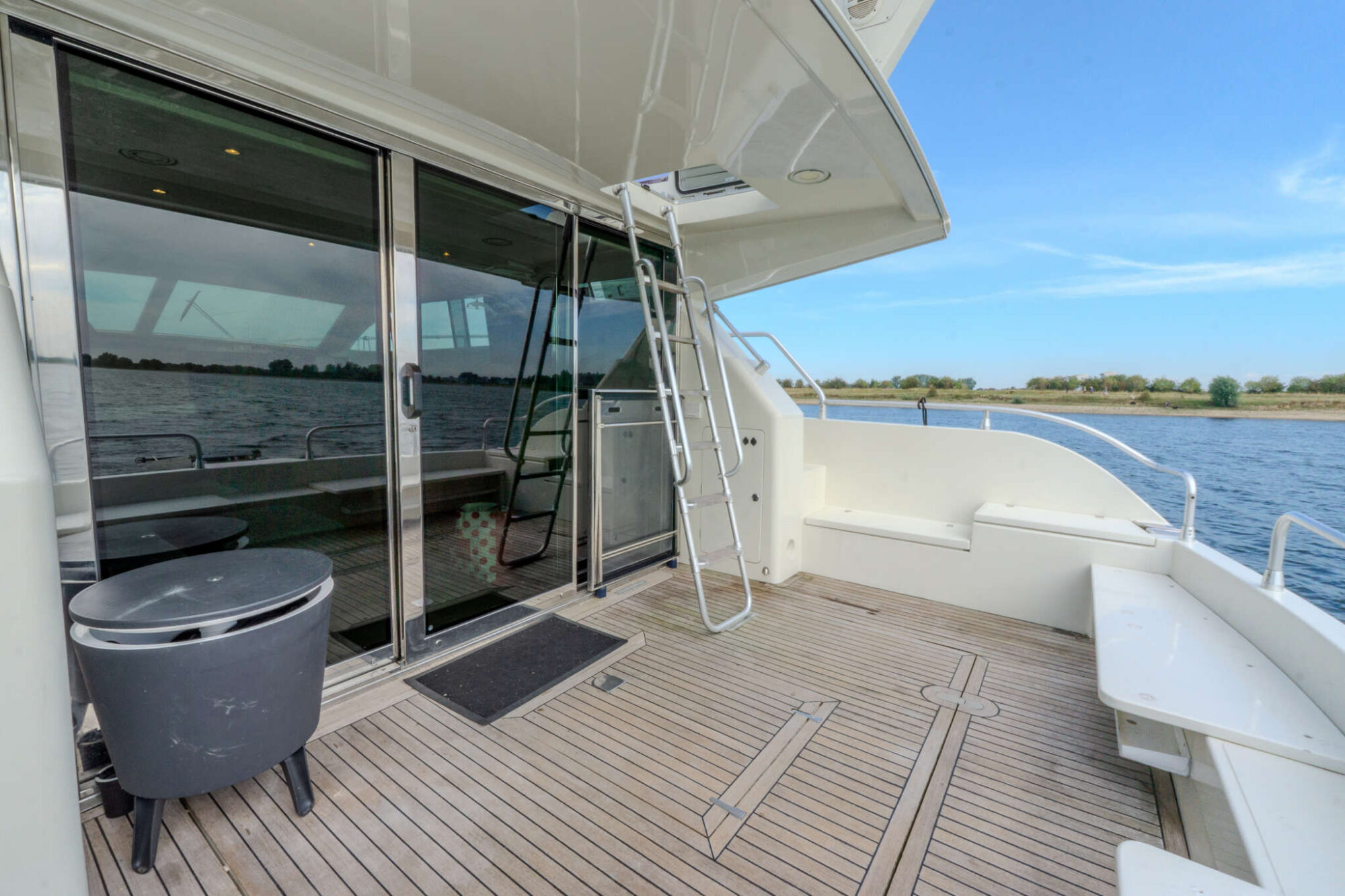 Mochi Craft 43 Flybridge — foto 2 van 69