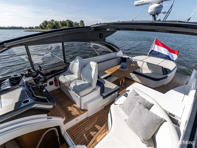 Princess V48 — foto 2 van 84