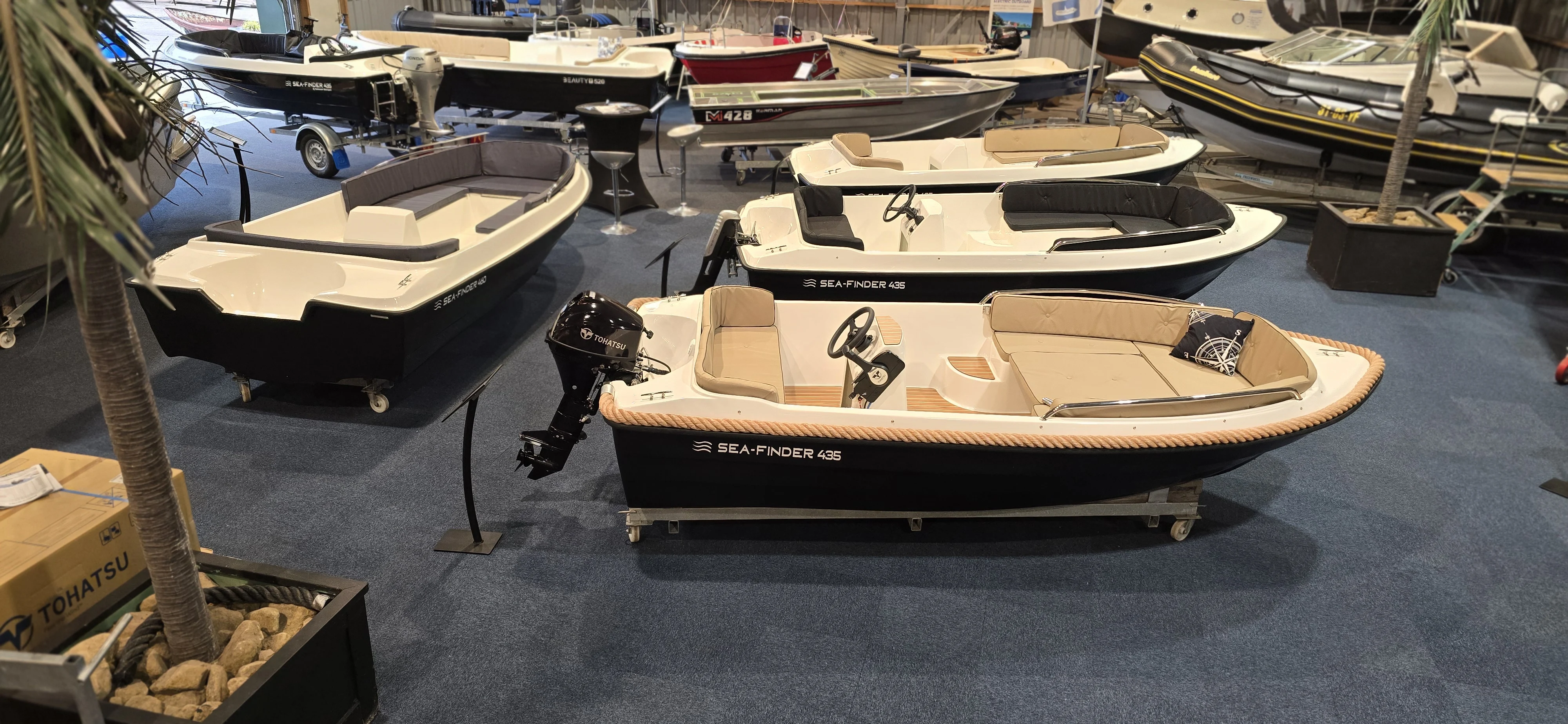 sea-finder de luxe met 9.8 pk tohatsu en teaklook vloer en kabelaring – WS Vertrouwen — foto 11 van 12
