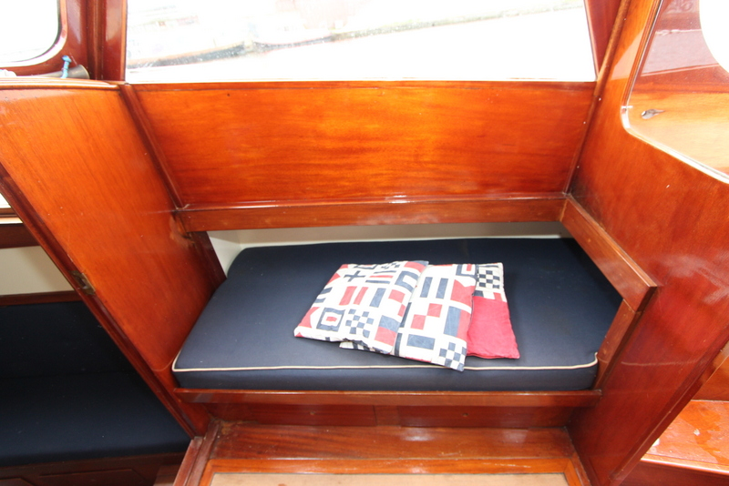 Super Favorite Motorsailor 9.20 OK — foto 10 van 17