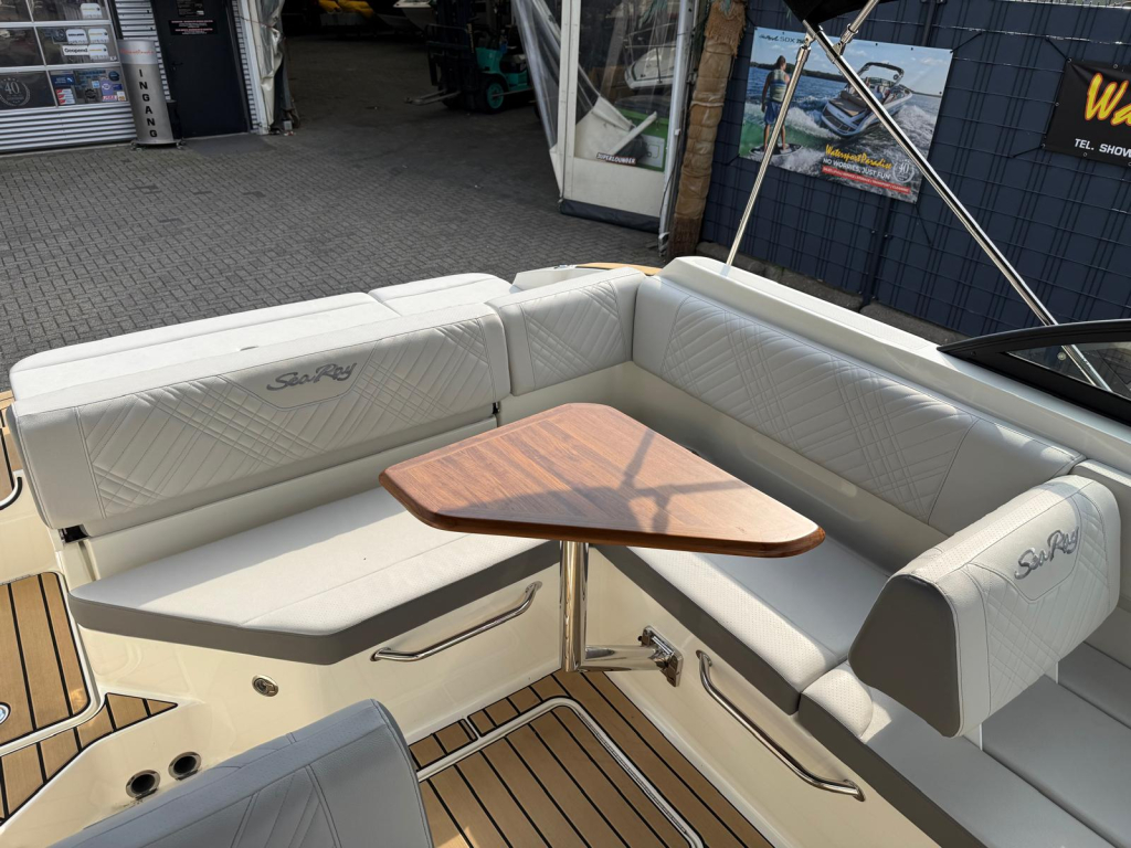 Sea Ray SDX 230 — foto 24 van 46