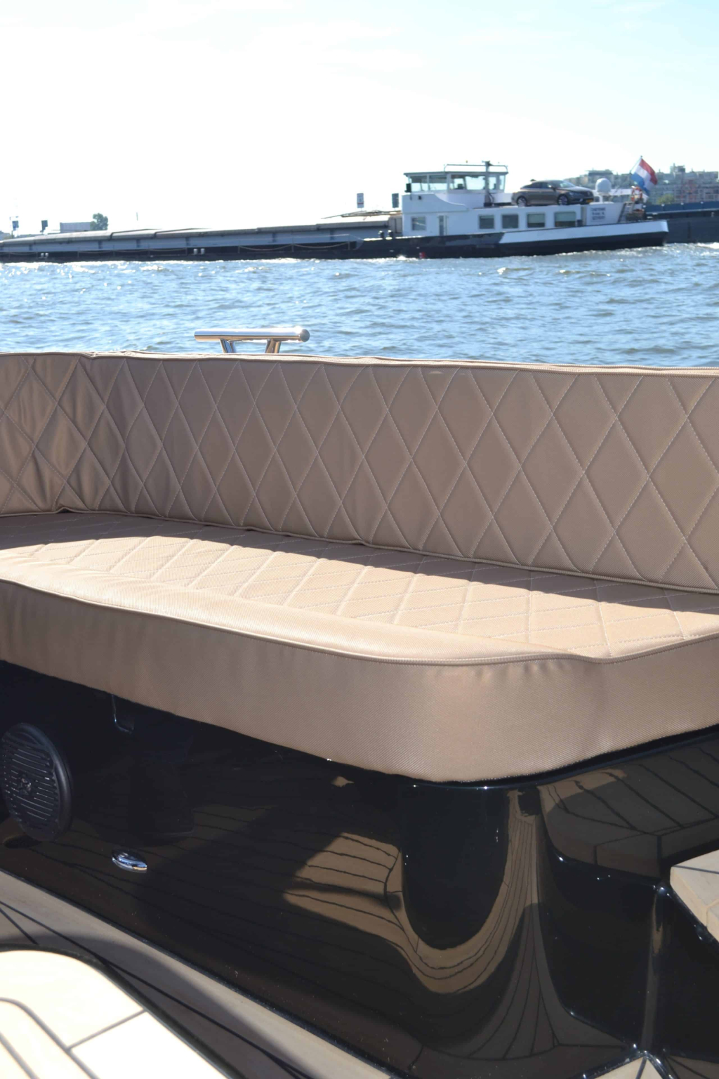 Waterspoor 808 open | Luxe Diesel/hybride Tender | Vanaf €89.950,- — foto 13 van 19