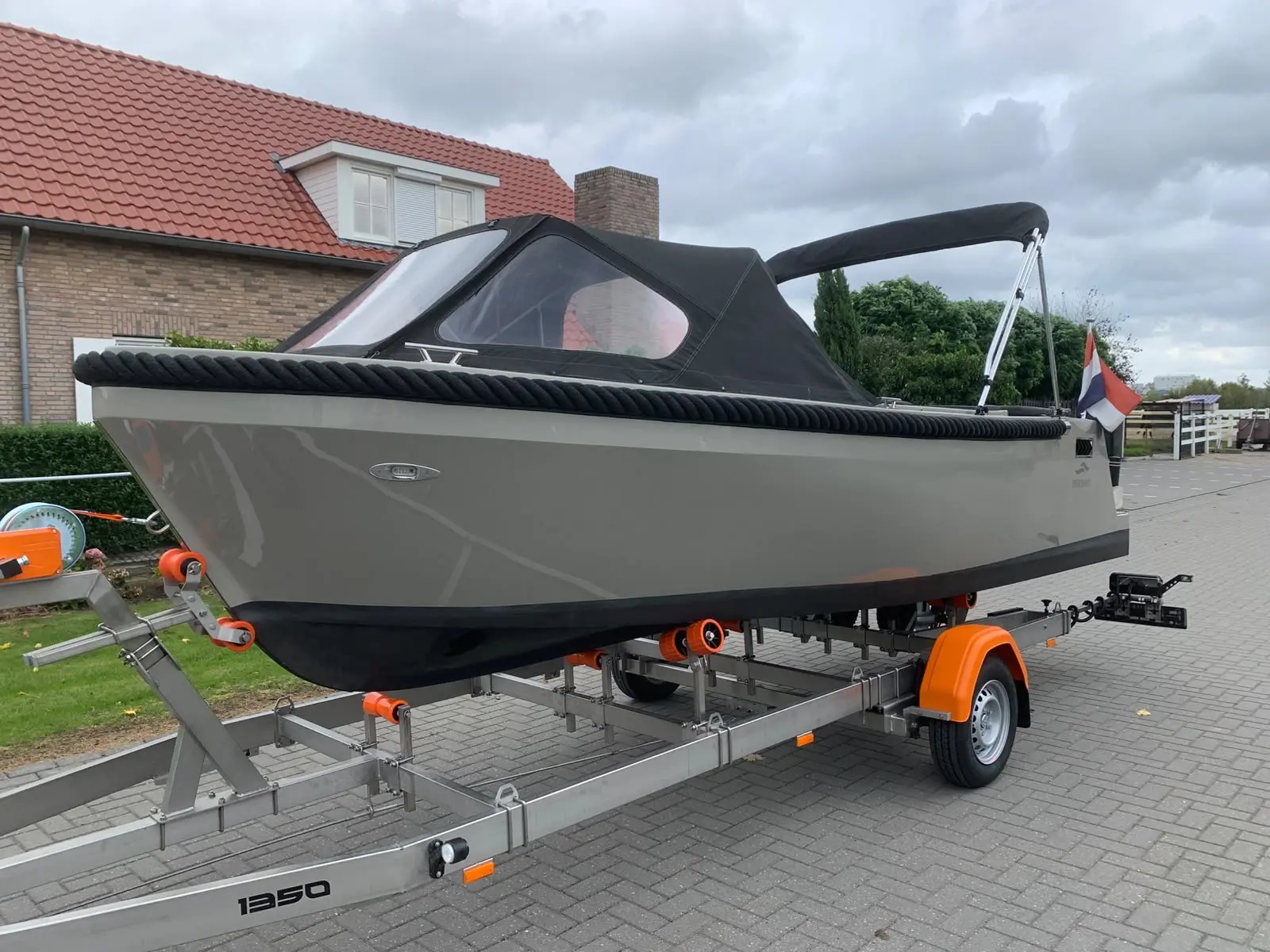 Meersloep 600 Honda 20pk bwj 021 boegschroef luxe uitvoering — foto 1 van 18