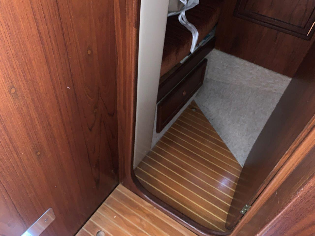 Beneteau Evasion 37 — foto 88 van 133