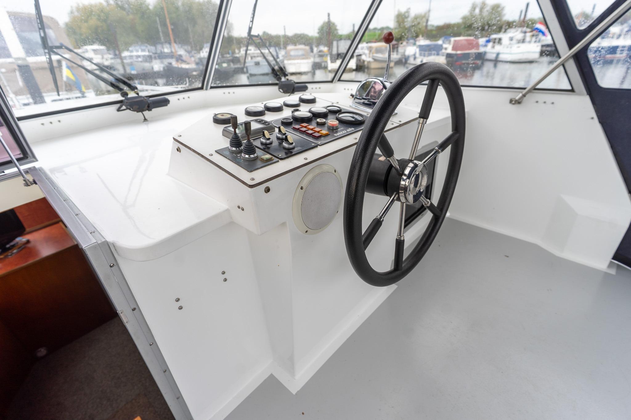 Almarine 1080 — foto 5 van 29