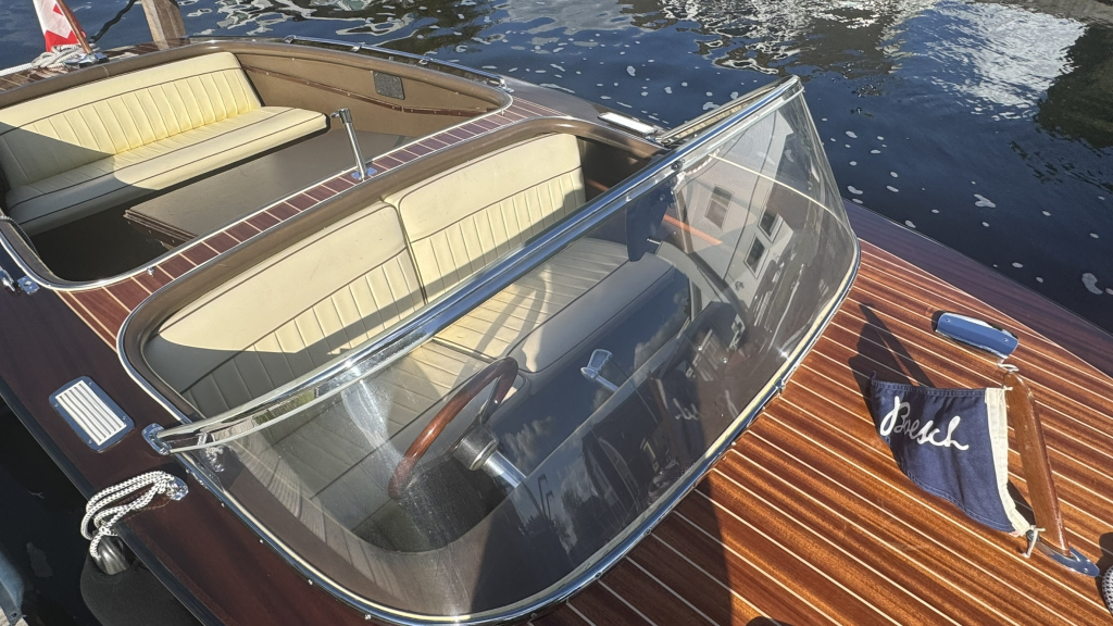 Boesch 510 Sport de Luxe — foto 11 van 18