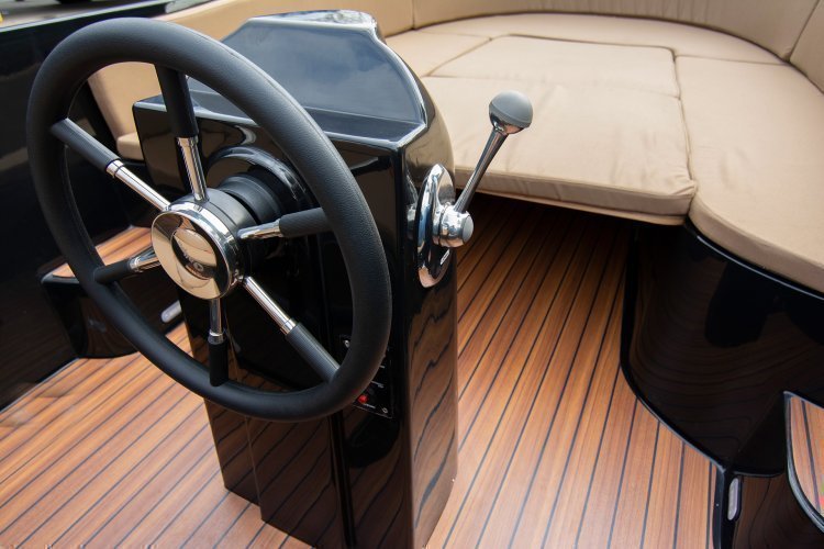 Lago Amore 570 Tender — foto 3 van 7