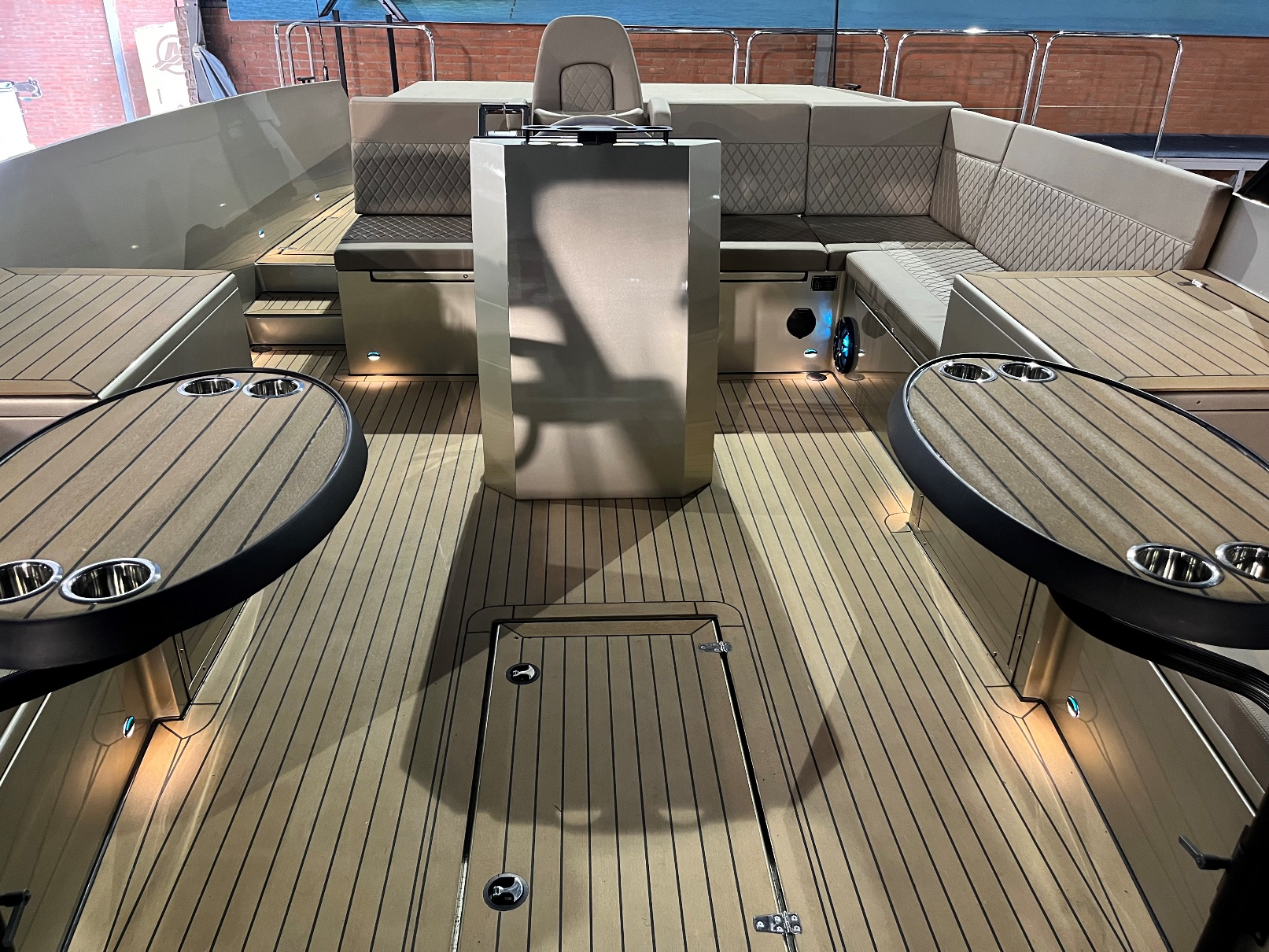 Maxima Boats 35 met 2x Honda 250 pk op voorraad! — foto 21 van 30
