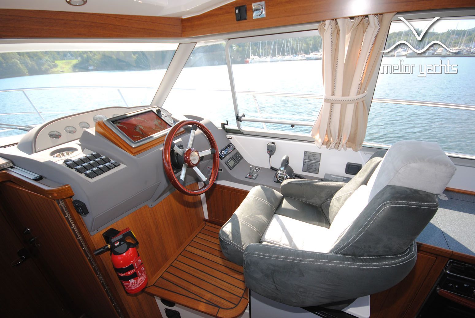 Saga 330 SunTop — foto 39 van 61
