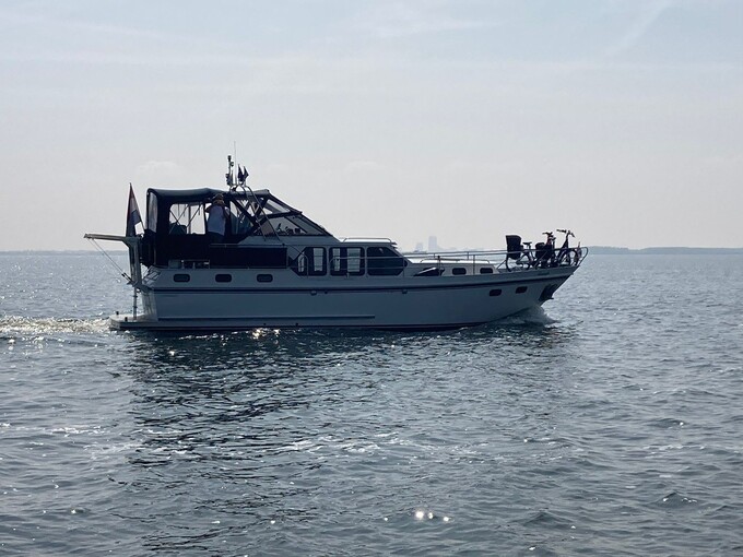 Valkkruiser Content 1270 — foto 6 van 12