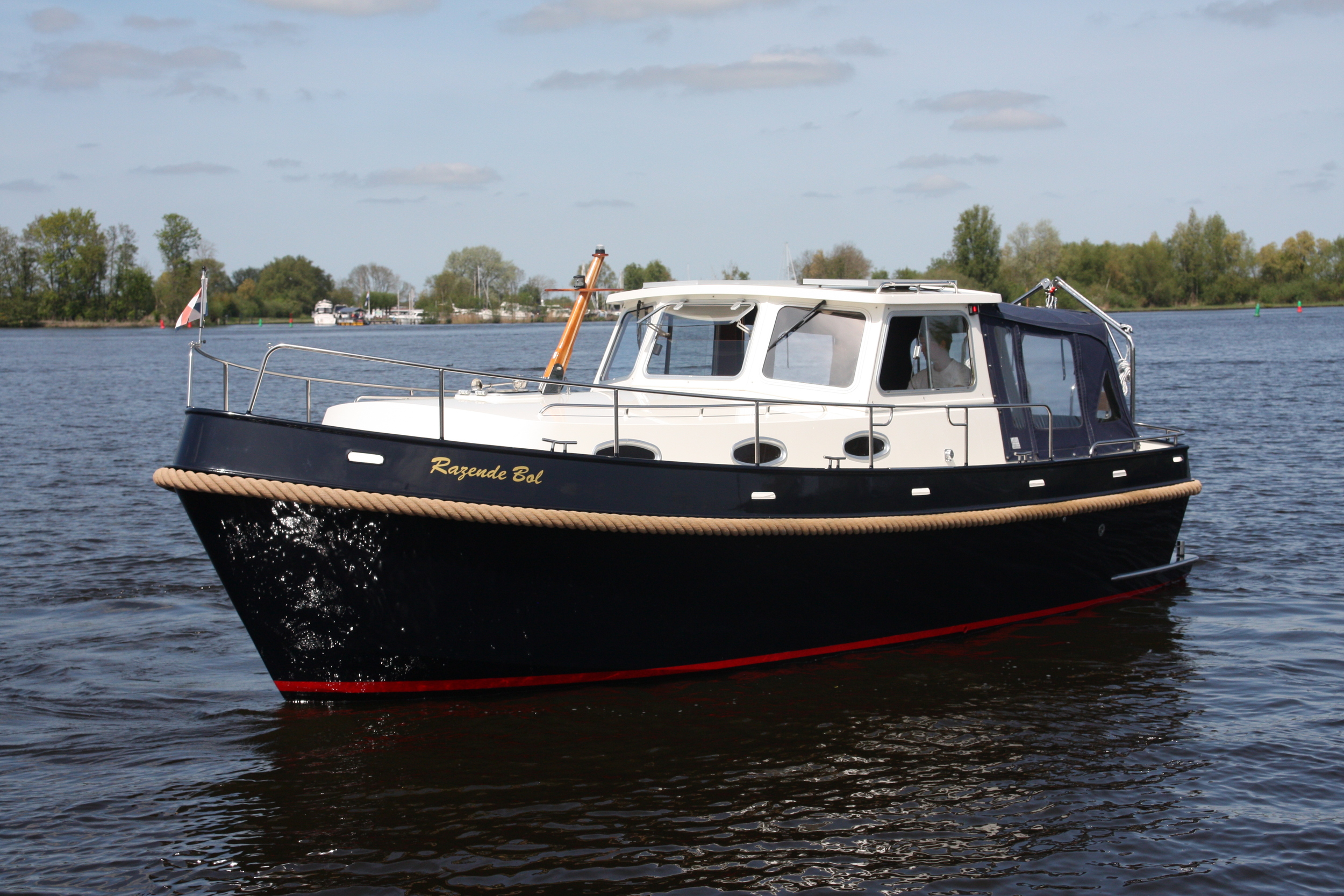 Langenberg 8.35 Cabin Cruiser Hardtop — foto 2 van 36