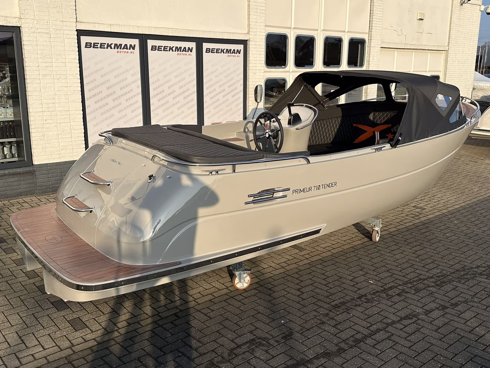 Primeur 710 Tender — foto 3 van 21
