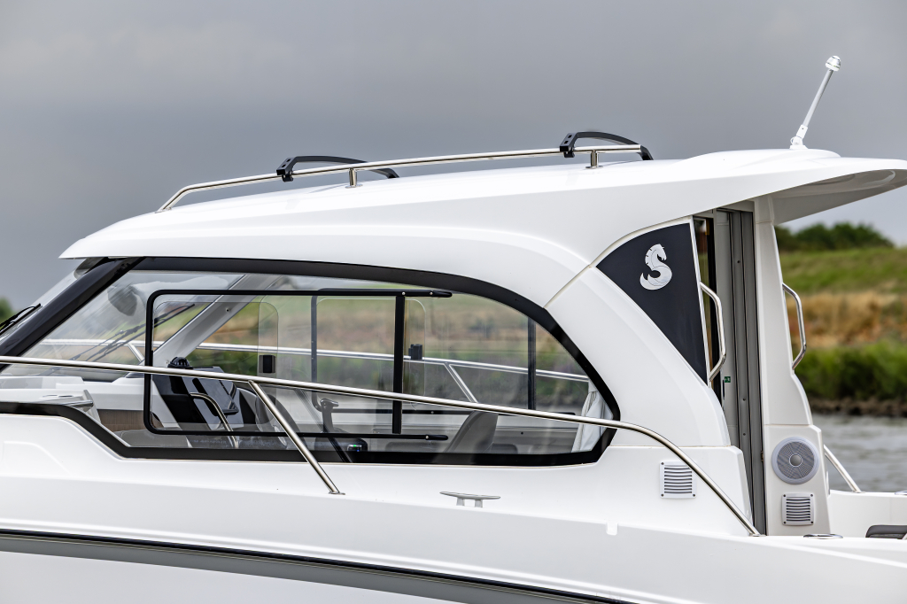 Beneteau Antares 8 | 250PK Honda | Weekender — foto 16 van 22