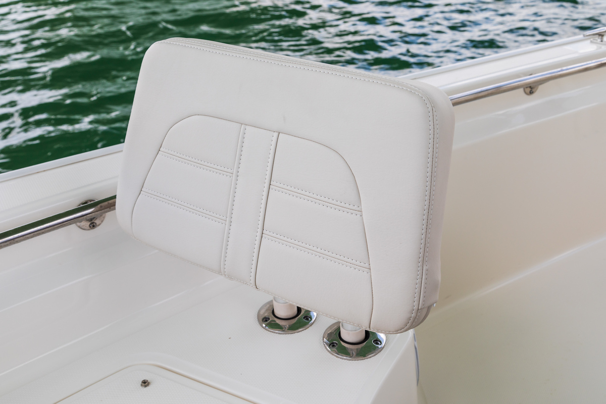 Boston Whaler 210 Montauk — foto 19 van 28