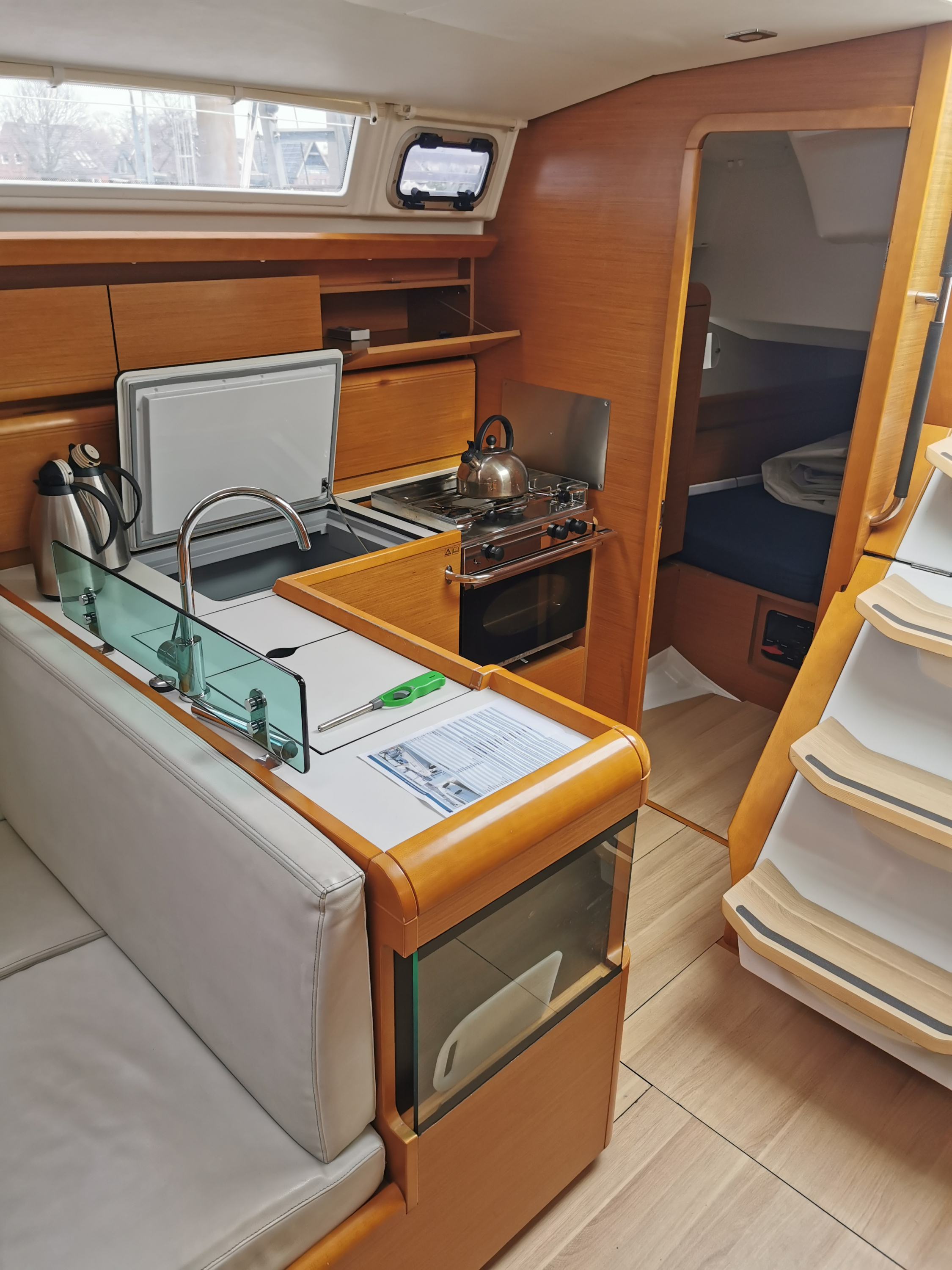 Sun Odyssey  449 — foto 8 van 20