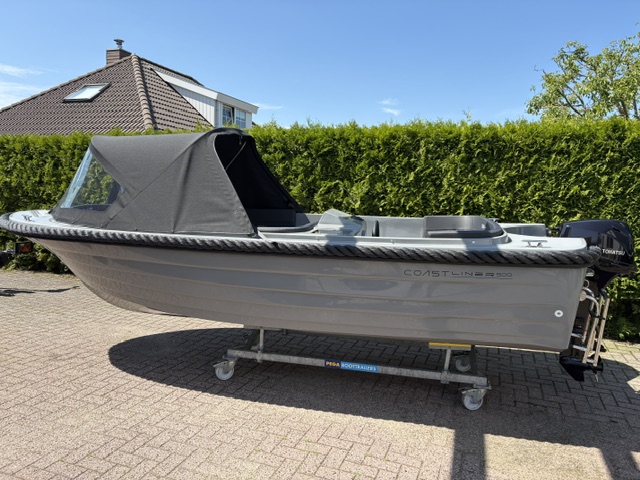 Op bestelling leverbaar!!  Coastliner 500 met  Tohatsu 15 PK