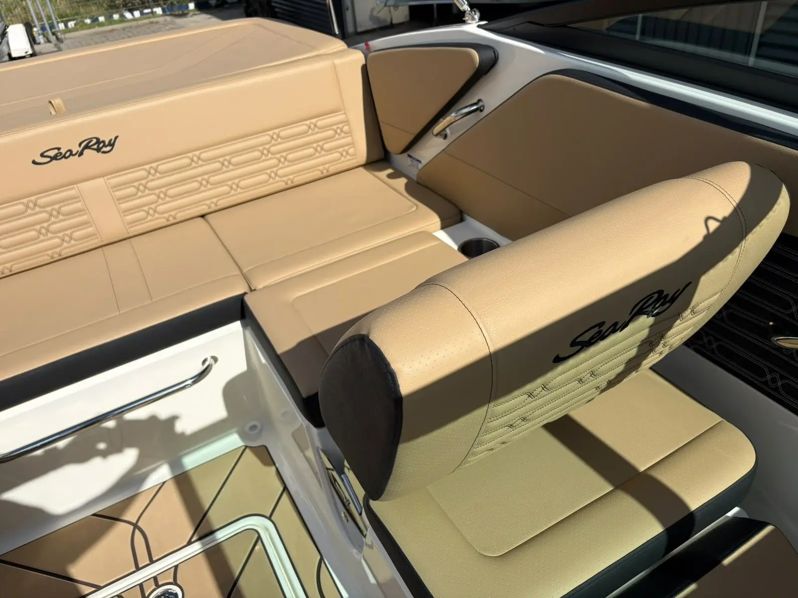 Sea Ray SPX 190 (2027) — foto 39 van 39