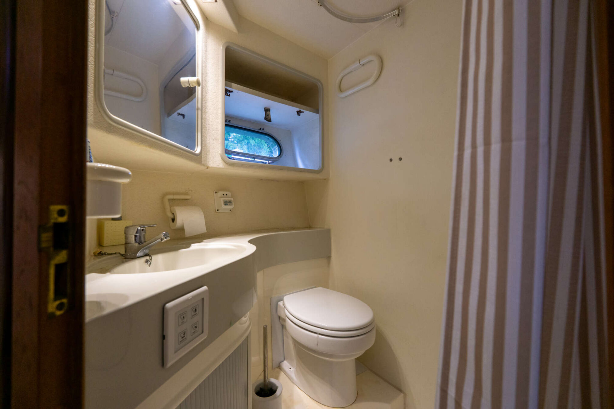 Fairline 50 Flybridge — foto 37 van 81