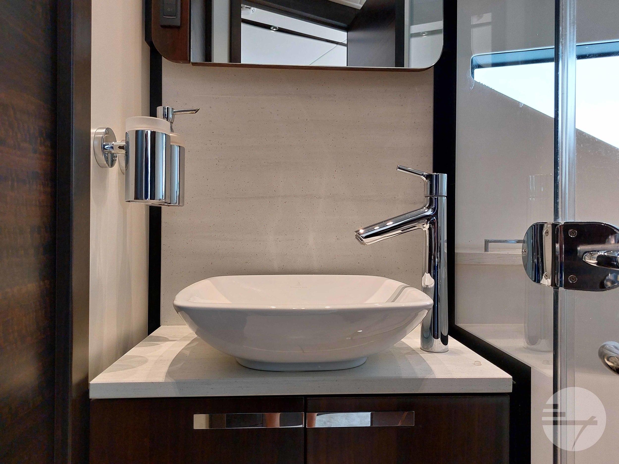 Sunseeker Predator 55 EVO — foto 63 van 70