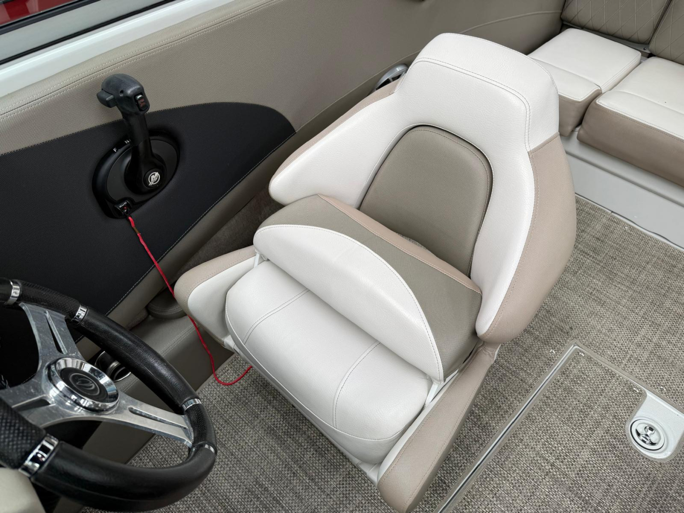 Crownline 225 SS — foto 21 van 39