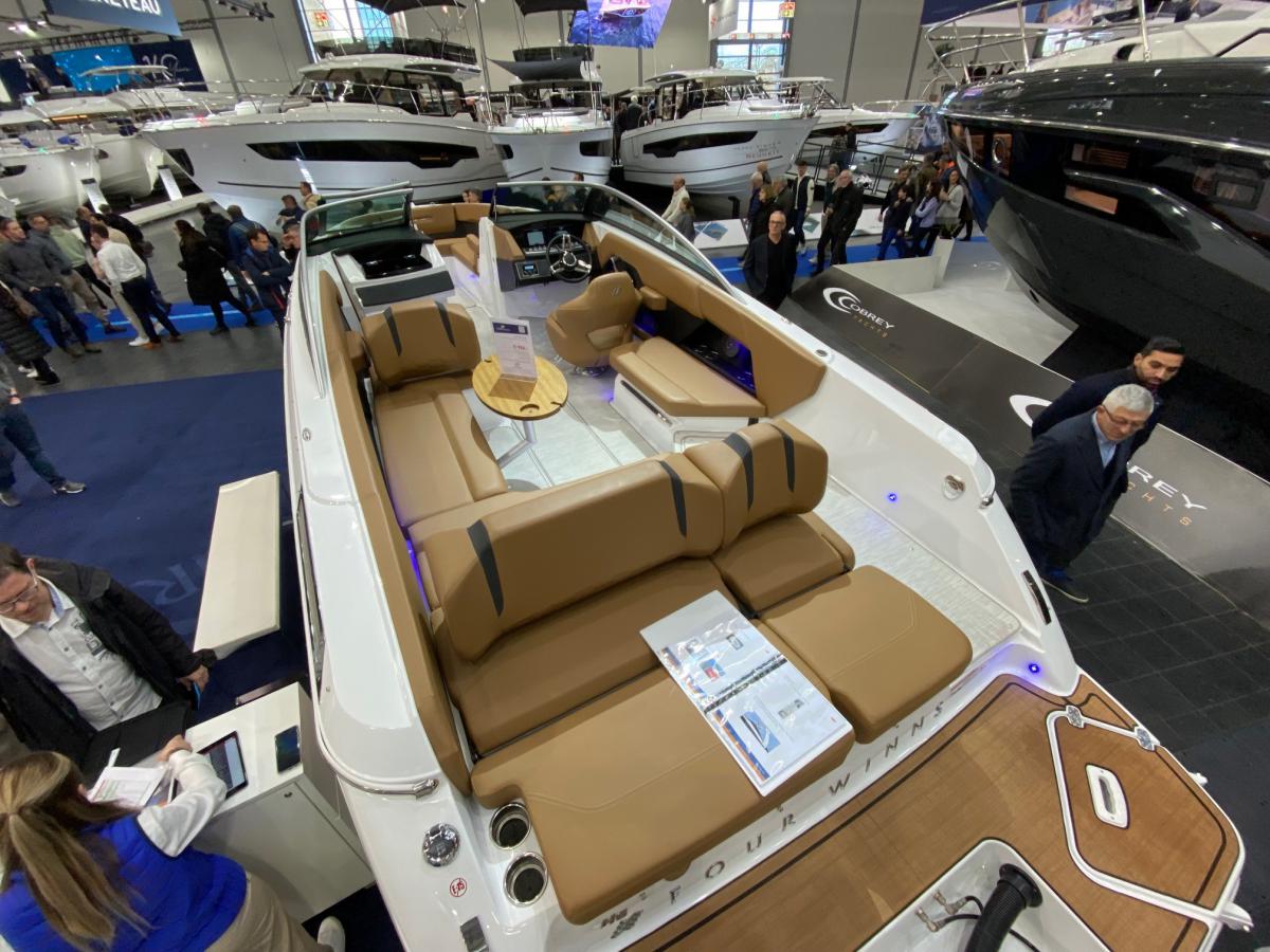 Four Winns H6 Outboard bowrider — foto 7 van 14