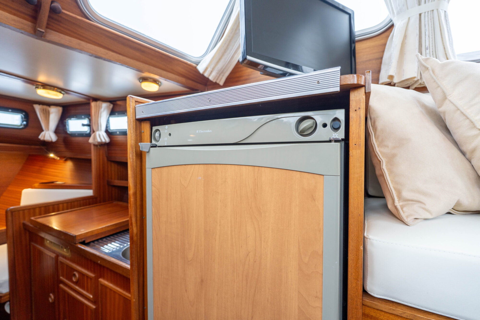 Thermo Jacht Lagune 30 AK — foto 21 van 48