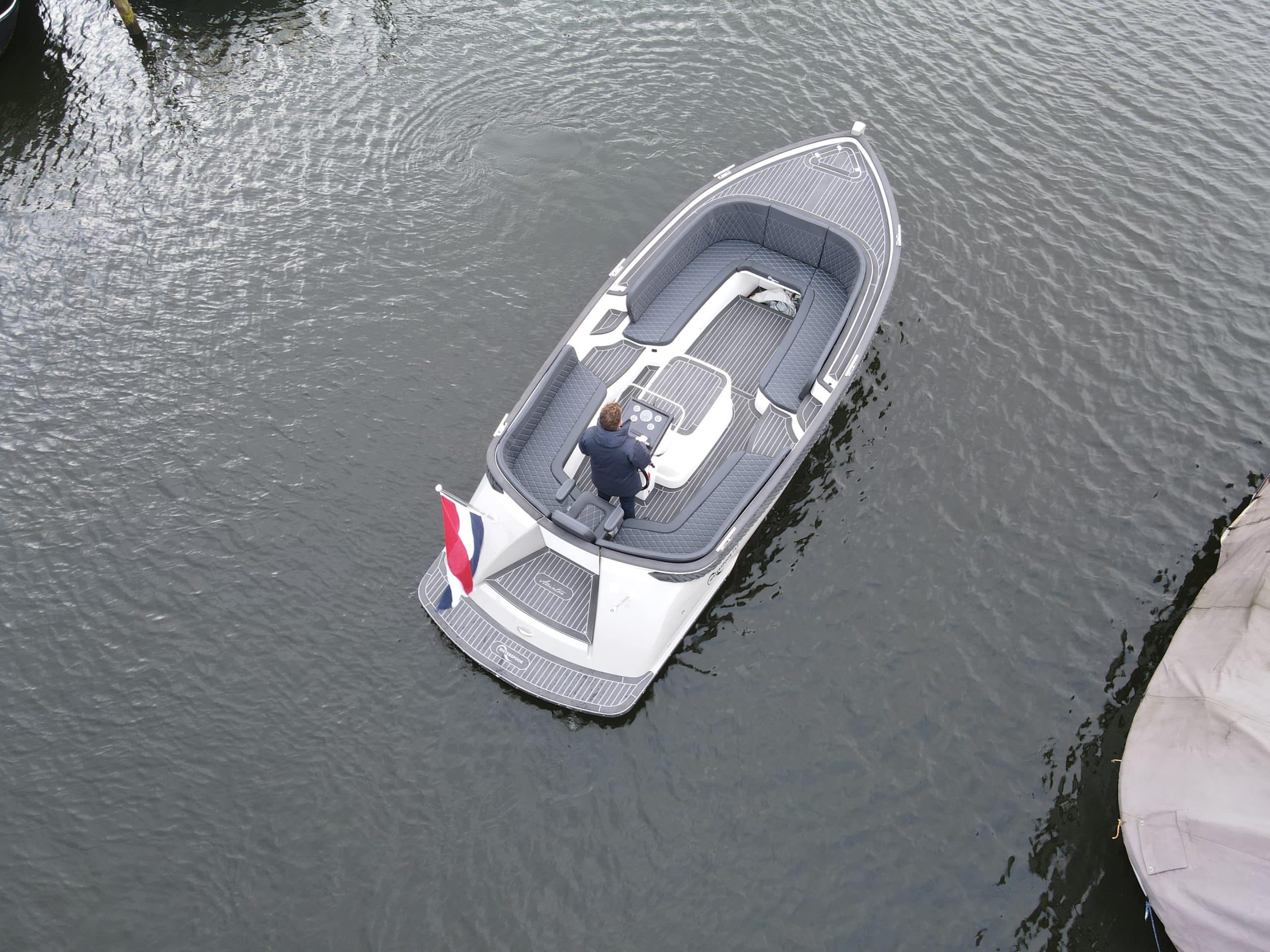 Waterspoor 717 Aviator — foto 14 van 15