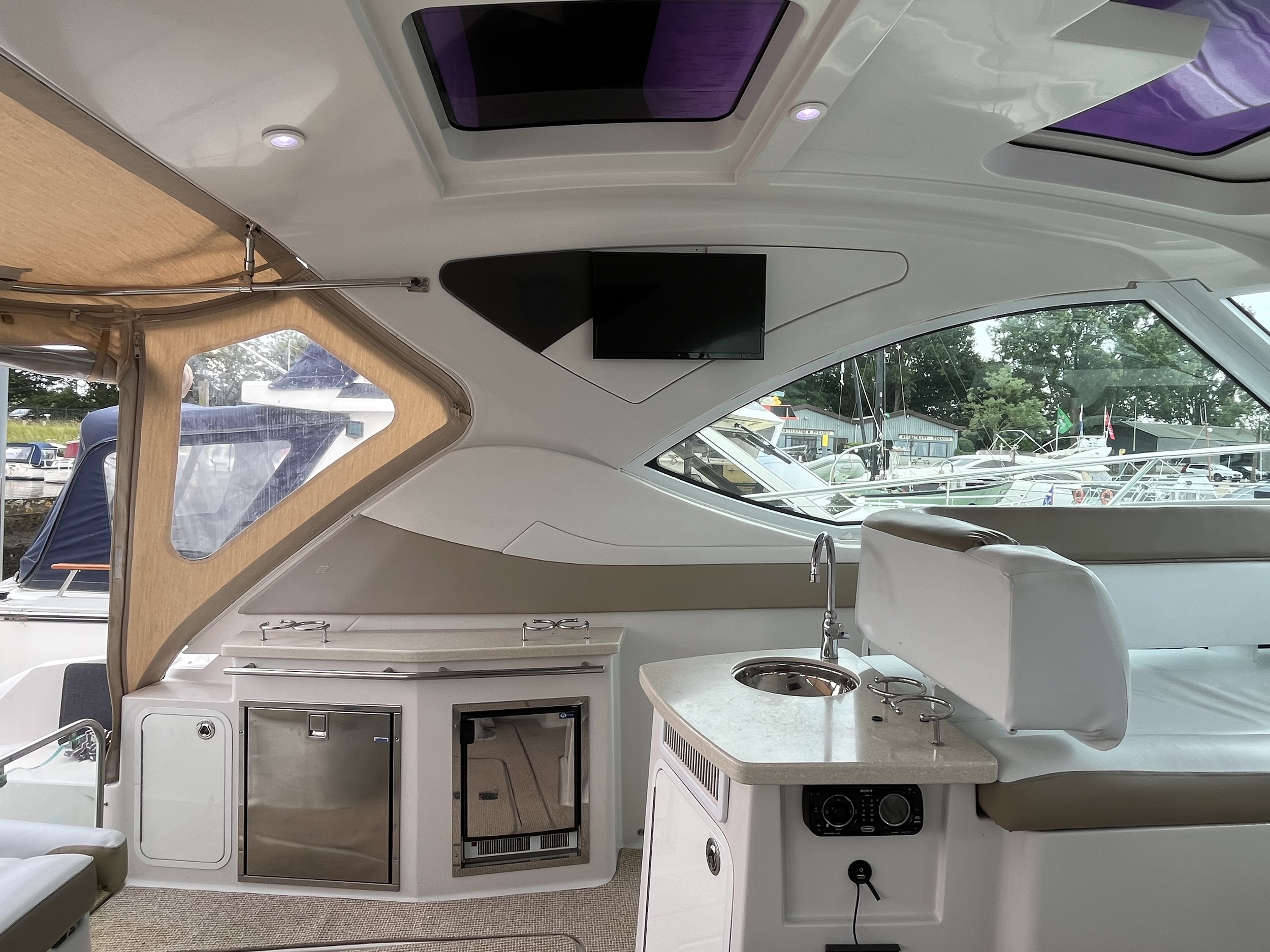 Four Winns V435 - Export — foto 21 van 73