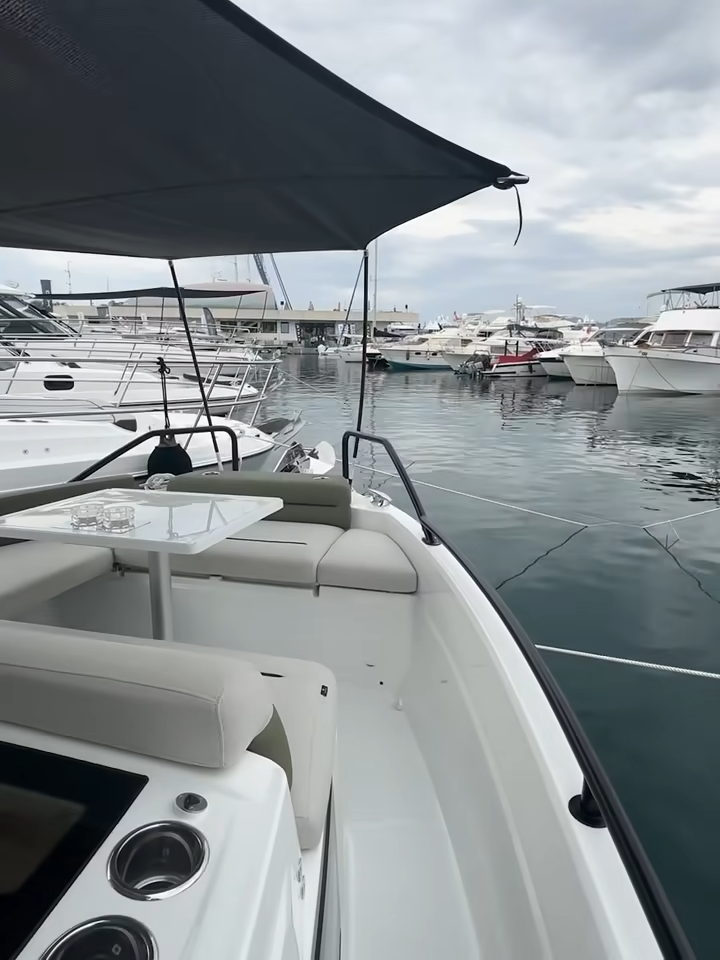 Jeanneau EX34 Hard Top — foto 49 van 69