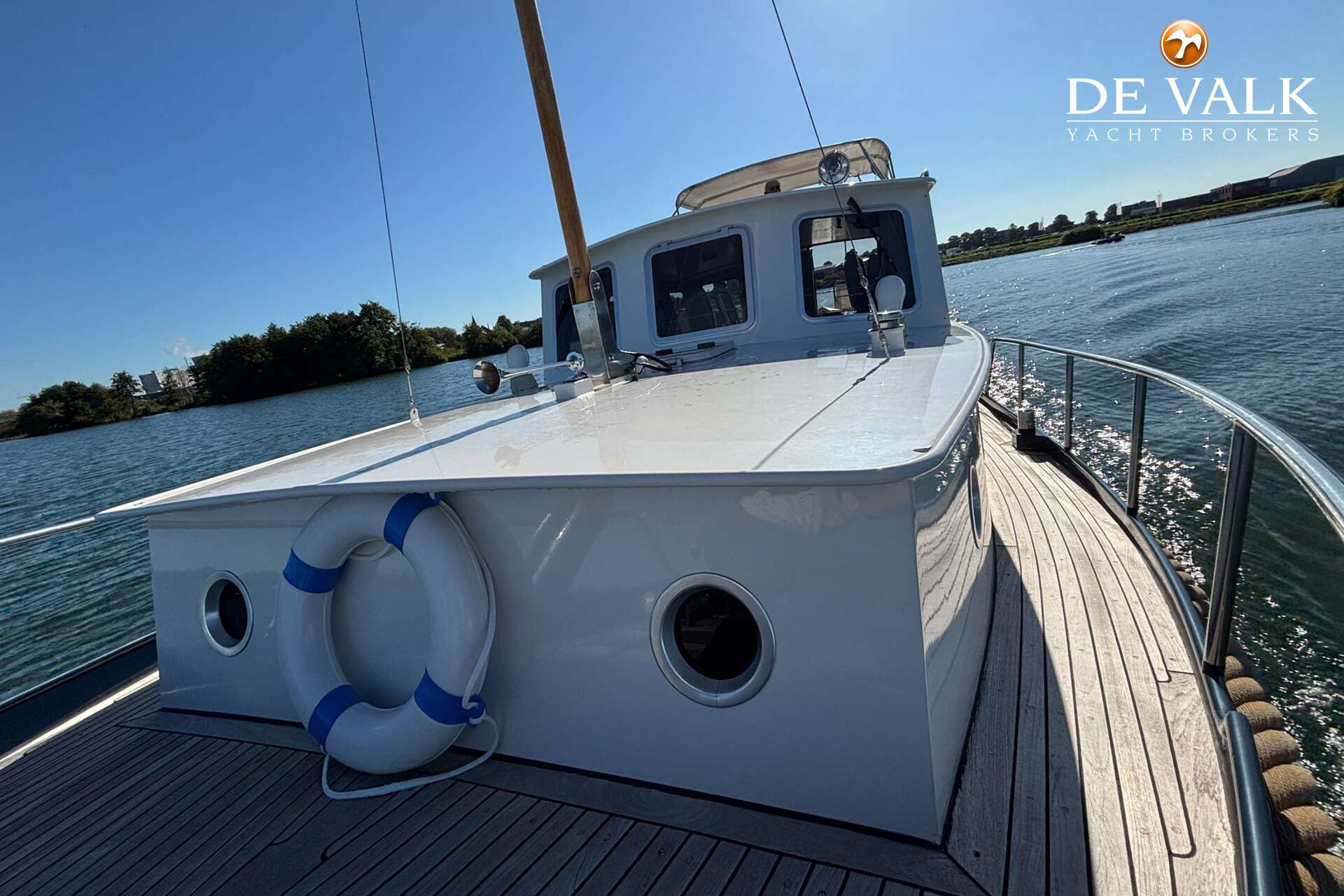 Linssen STURDY 1000 AC ROYAL — foto 12 van 24
