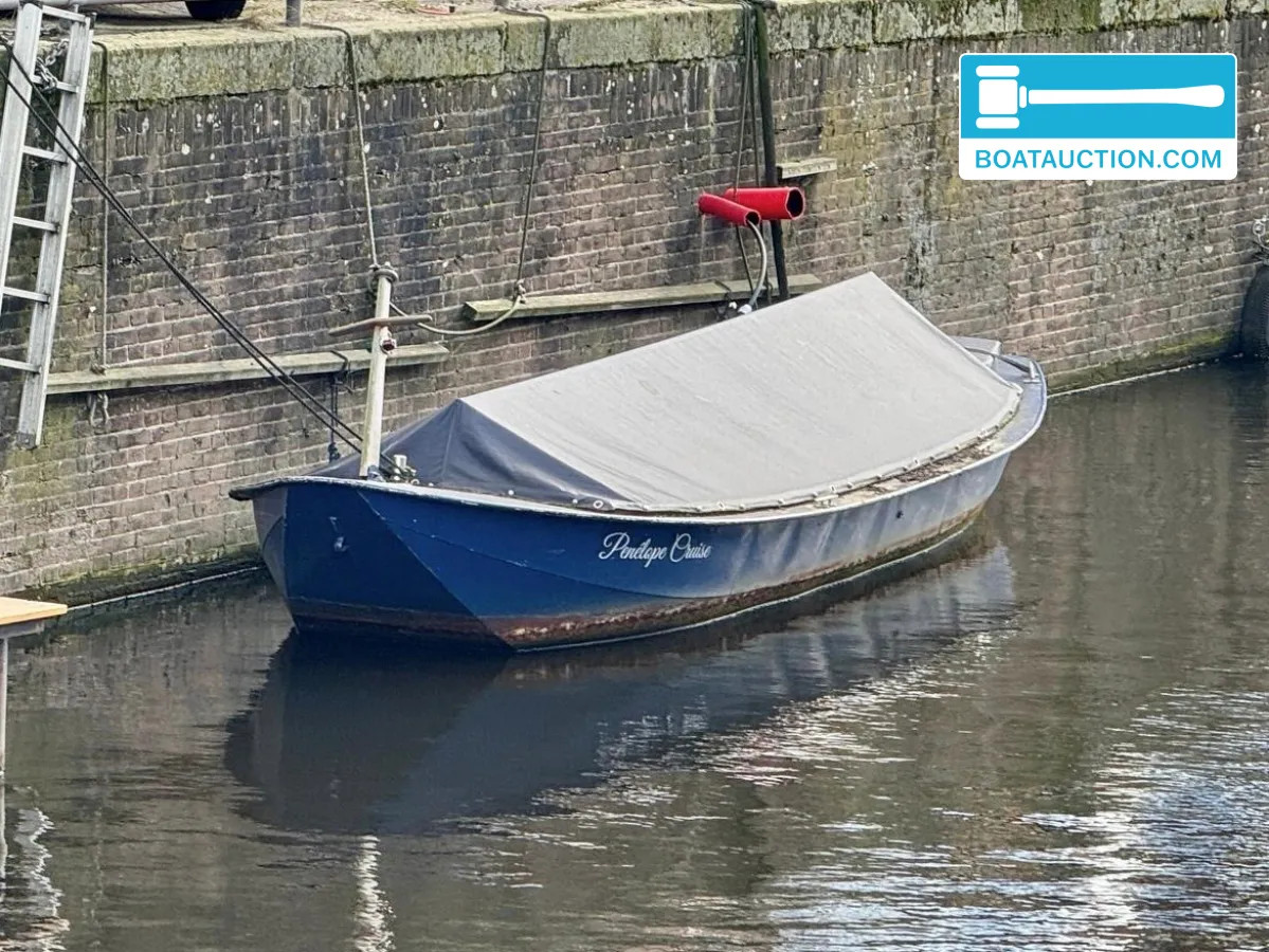 Sloep 600 nu in de online veiling. — foto 8 van 9