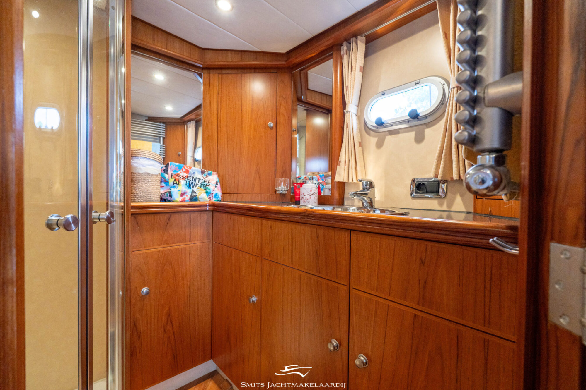 Van der Valk Valk Continental 15.50 Cabrio — foto 45 van 105