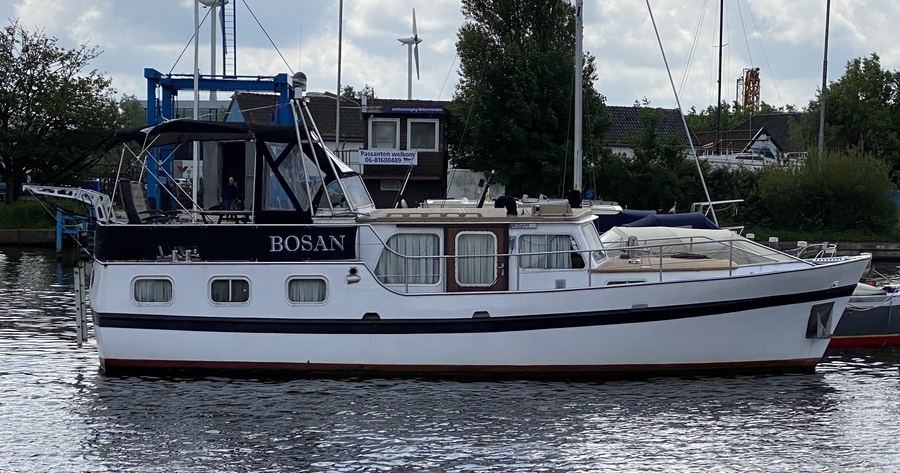 Gillissen 1130 AK Spiegelkotter — foto 1 van 12