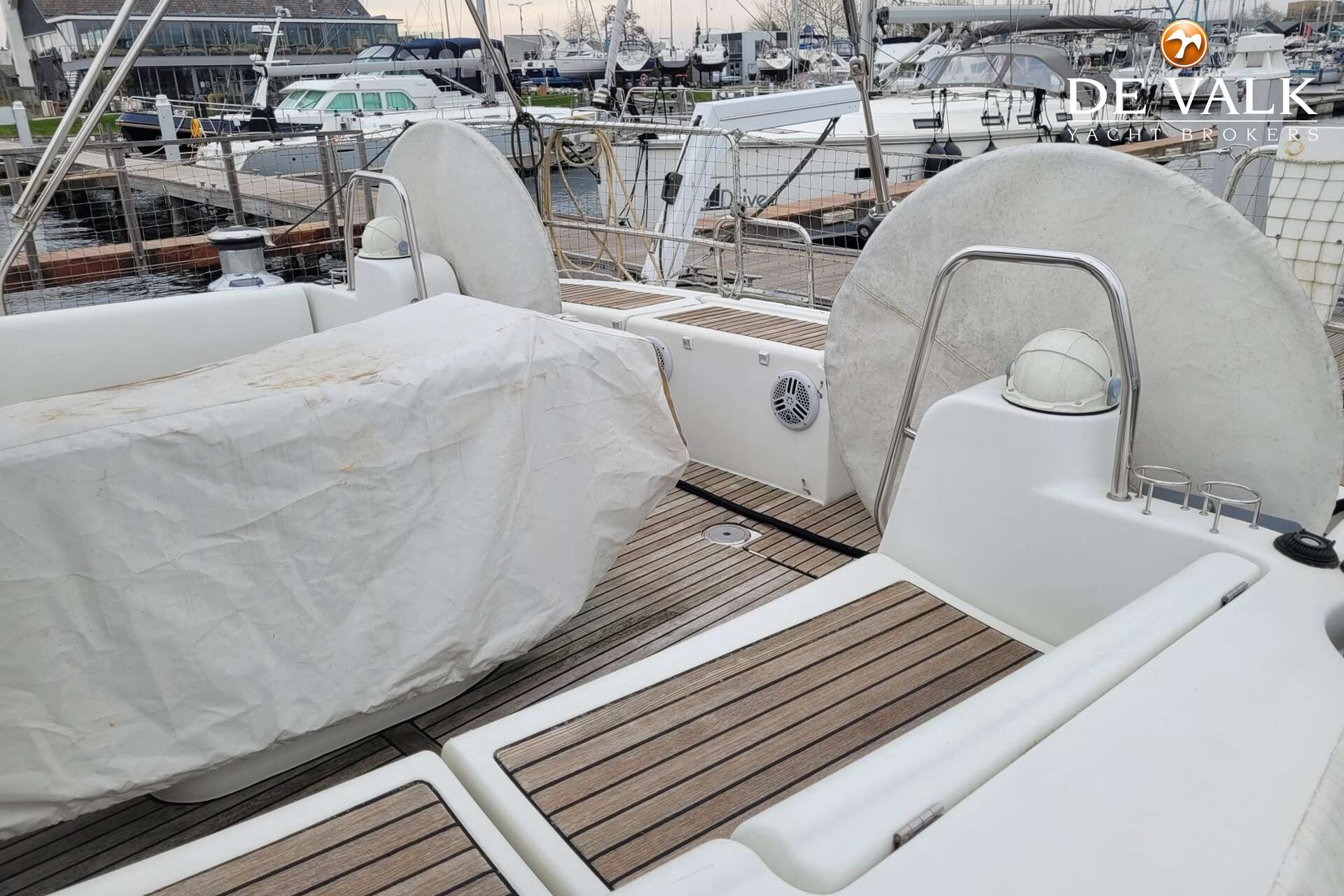 Beneteau Oceanis 54 — foto 8 van 38