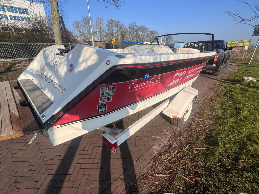 Ski Nautique Correct Craft — foto 4 van 13