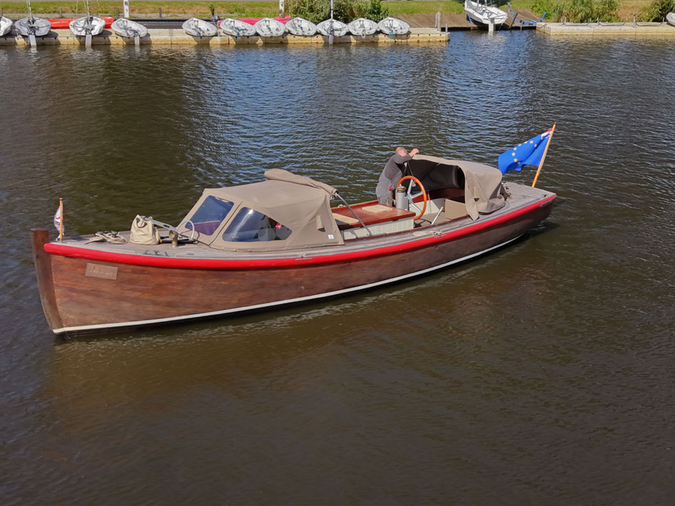 ex Marine Motorsloep 30 — foto 9 van 37