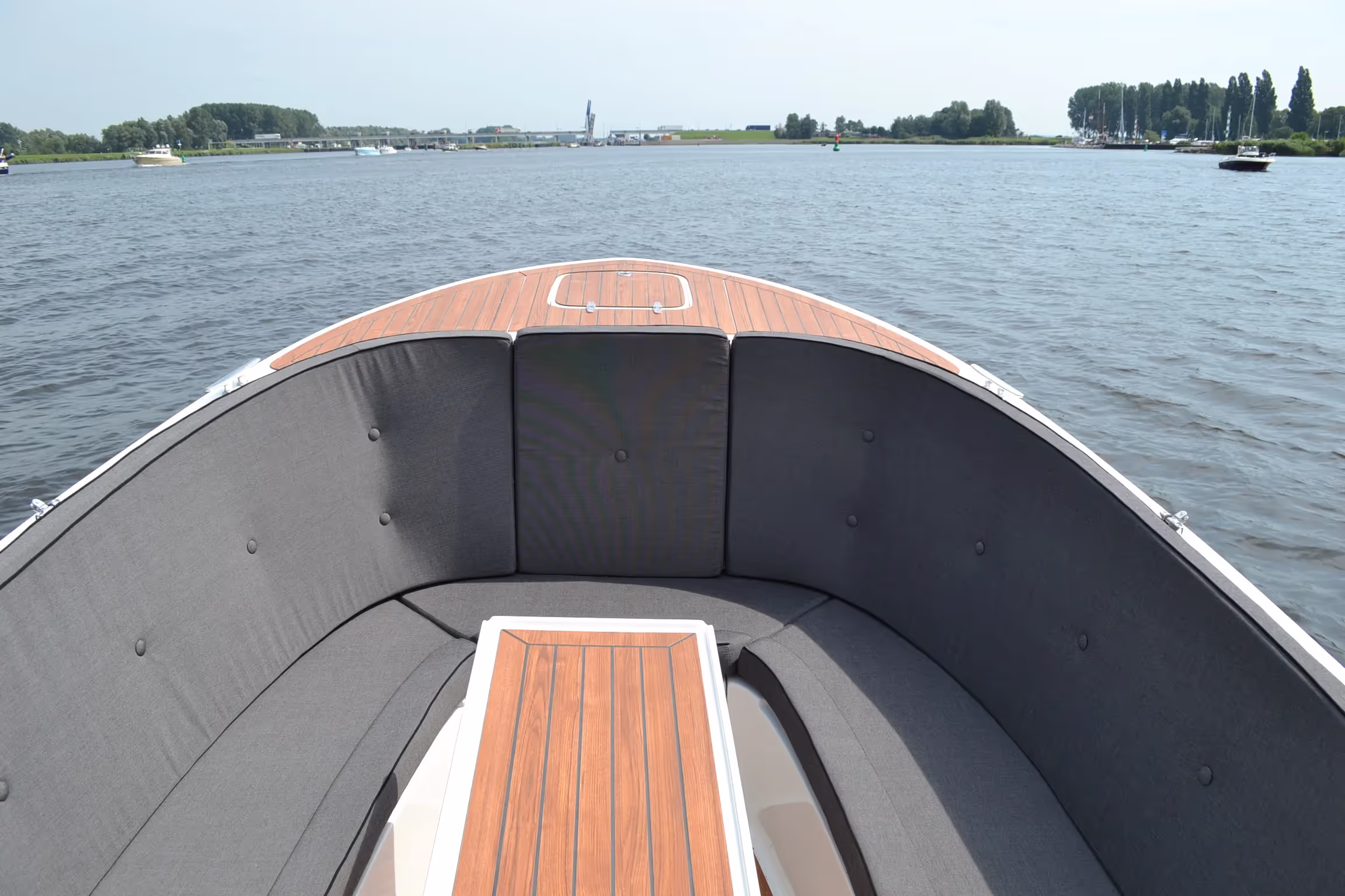Primeur 710 Tender — foto 8 van 13