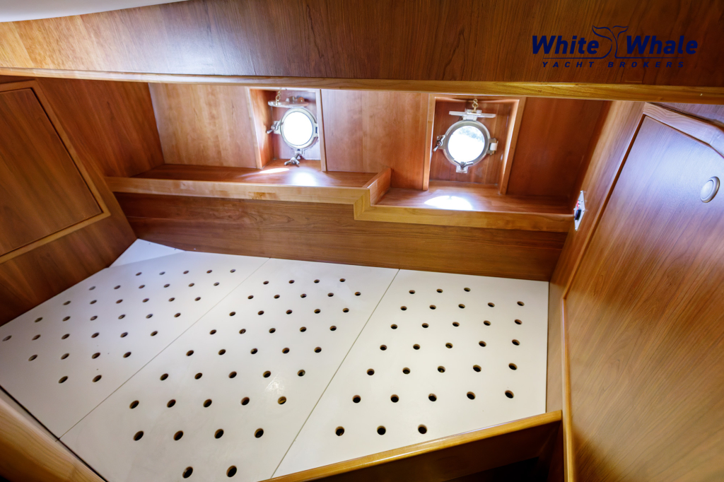 Pieter Beeldsnijder  Stagzeil schoener custom built refit — foto 76 van 87