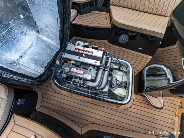 Waterspoor 717 Aviator — foto 26 van 48