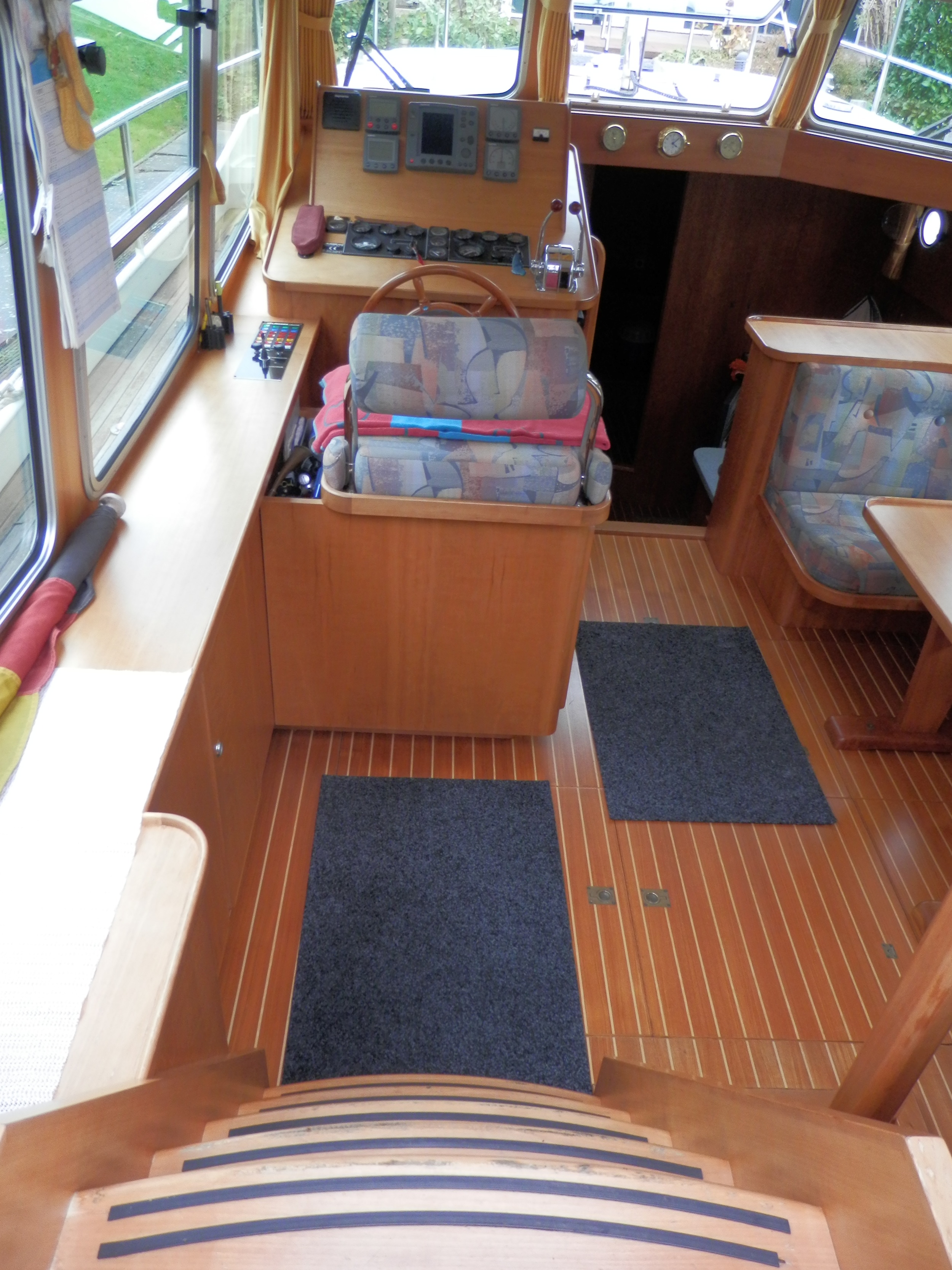 Linssen 380 Dutch Sturdy AC Twin — foto 13 van 37