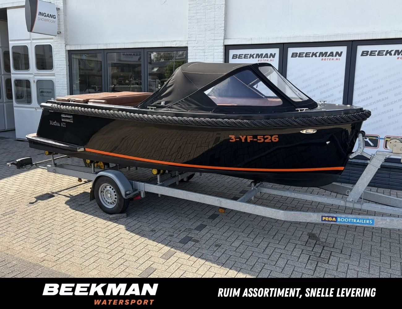 Maxima 600 Tender — foto 1 van 15