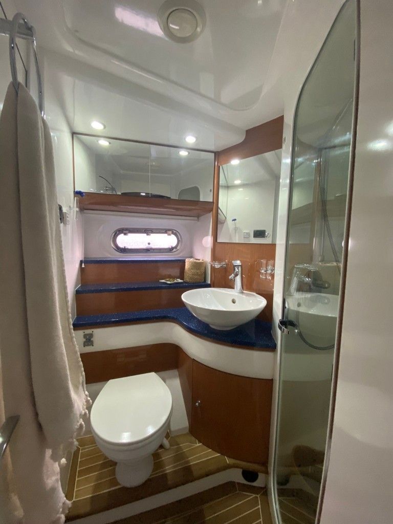 Sealine T52