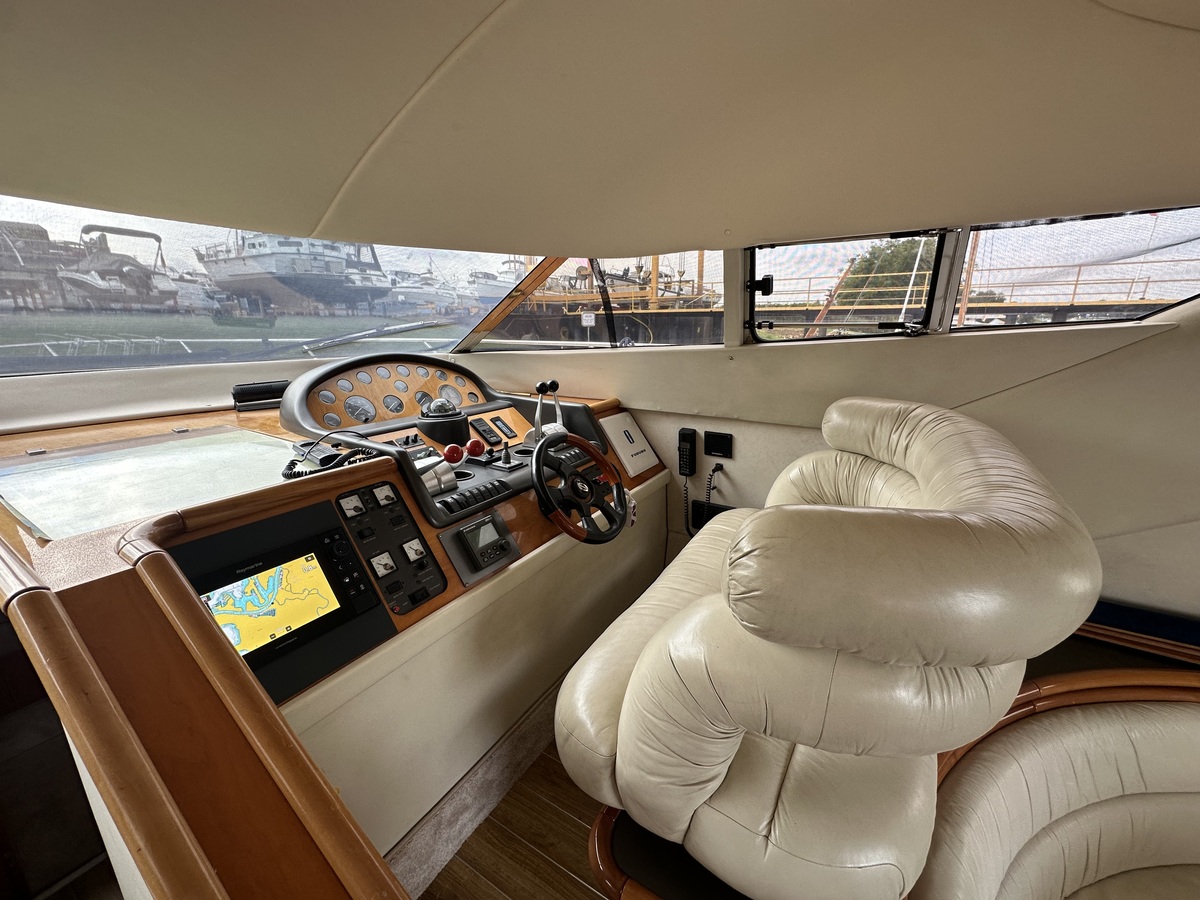 Sunseeker Manhattan 48 — foto 13 van 43